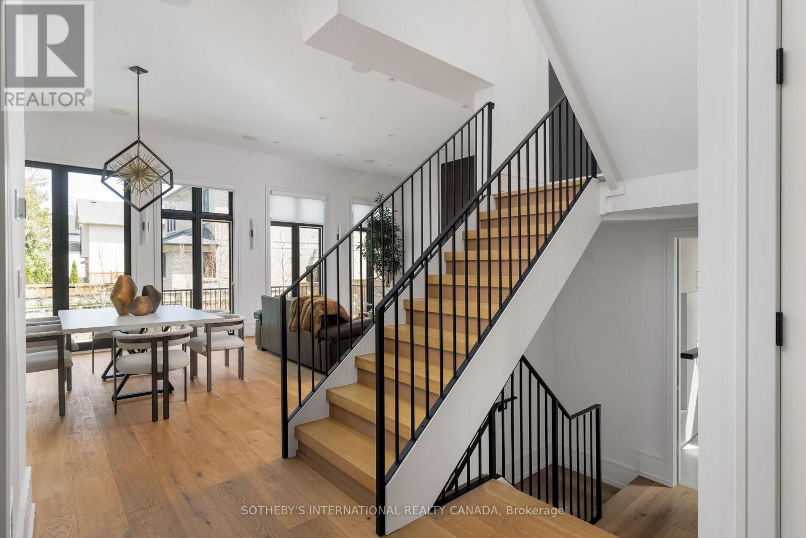 85 Kingsway Crescent, Toronto, Ontario  M8X 2R8 - Photo 16 - W13560136