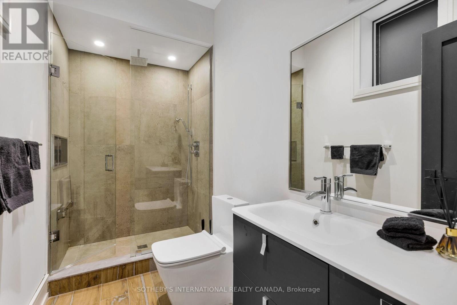 85 Kingsway Crescent, Toronto, Ontario  M8X 2R8 - Photo 43 - W13560136