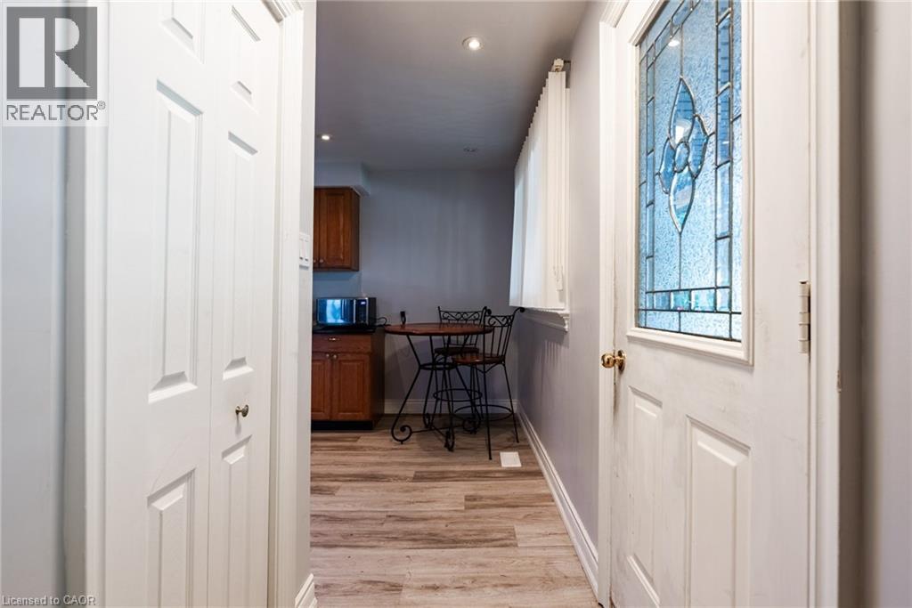 1315 Rosemary Crescent, Burlington, Ontario  L7P 2P3 - Photo 5 - 40847296