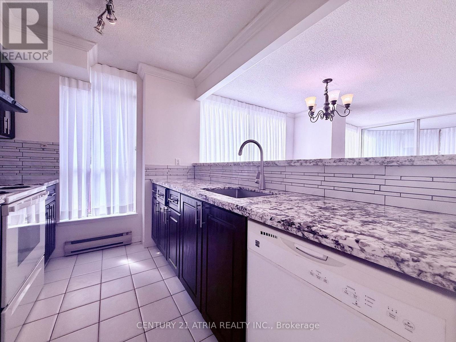 905 - 24 Wellesley Street W, Toronto, Ontario  M4Y 2X6 - Photo 25 - C13557624