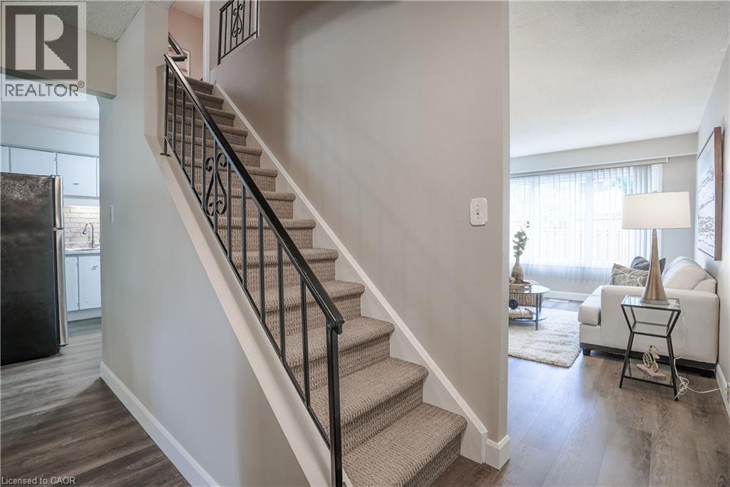 90 St. Andrews Drive, Hamilton, Ontario  L8K 6H4 - Photo 19 - 40837209