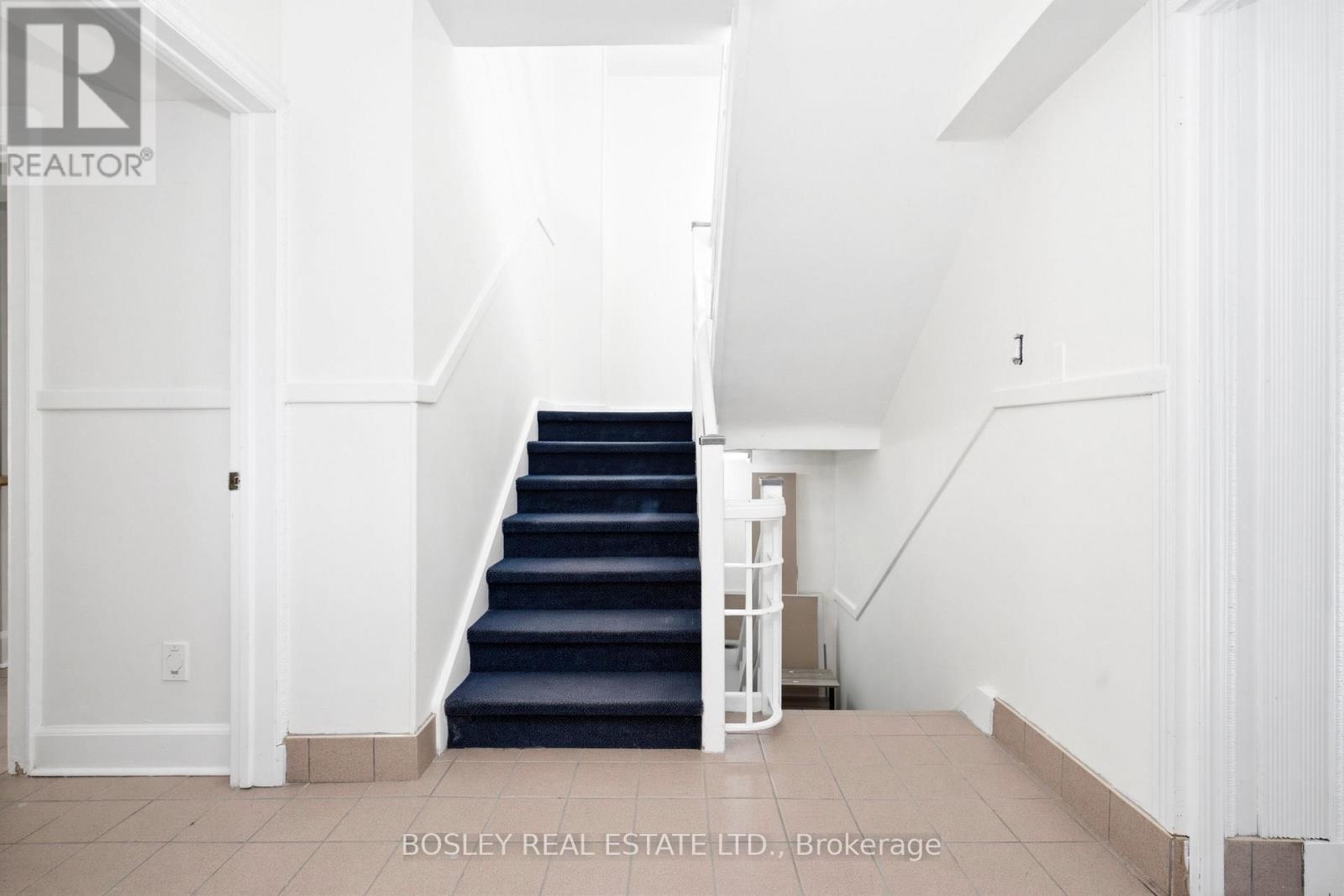 88 Laird Drive, Toronto, Ontario  M4G 3V1 - Photo 21 - C13560098