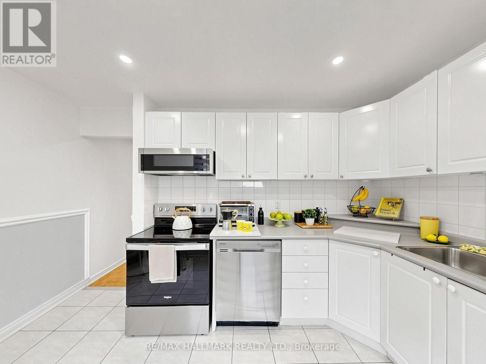 80 Song Meadoway, Toronto, Ontario M2H 2T7 - Photo 11 - C13560194