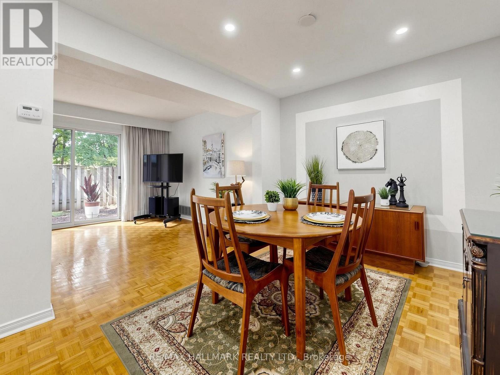 80 Song Meadoway, Toronto, Ontario M2H 2T7 - Photo 8 - C13560194