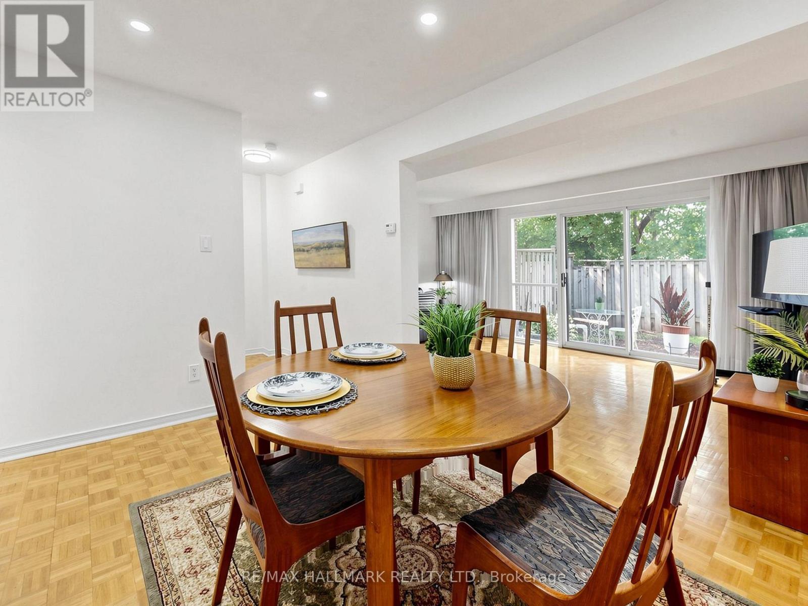 80 Song Meadoway, Toronto, Ontario M2H 2T7 - Photo 9 - C13560194