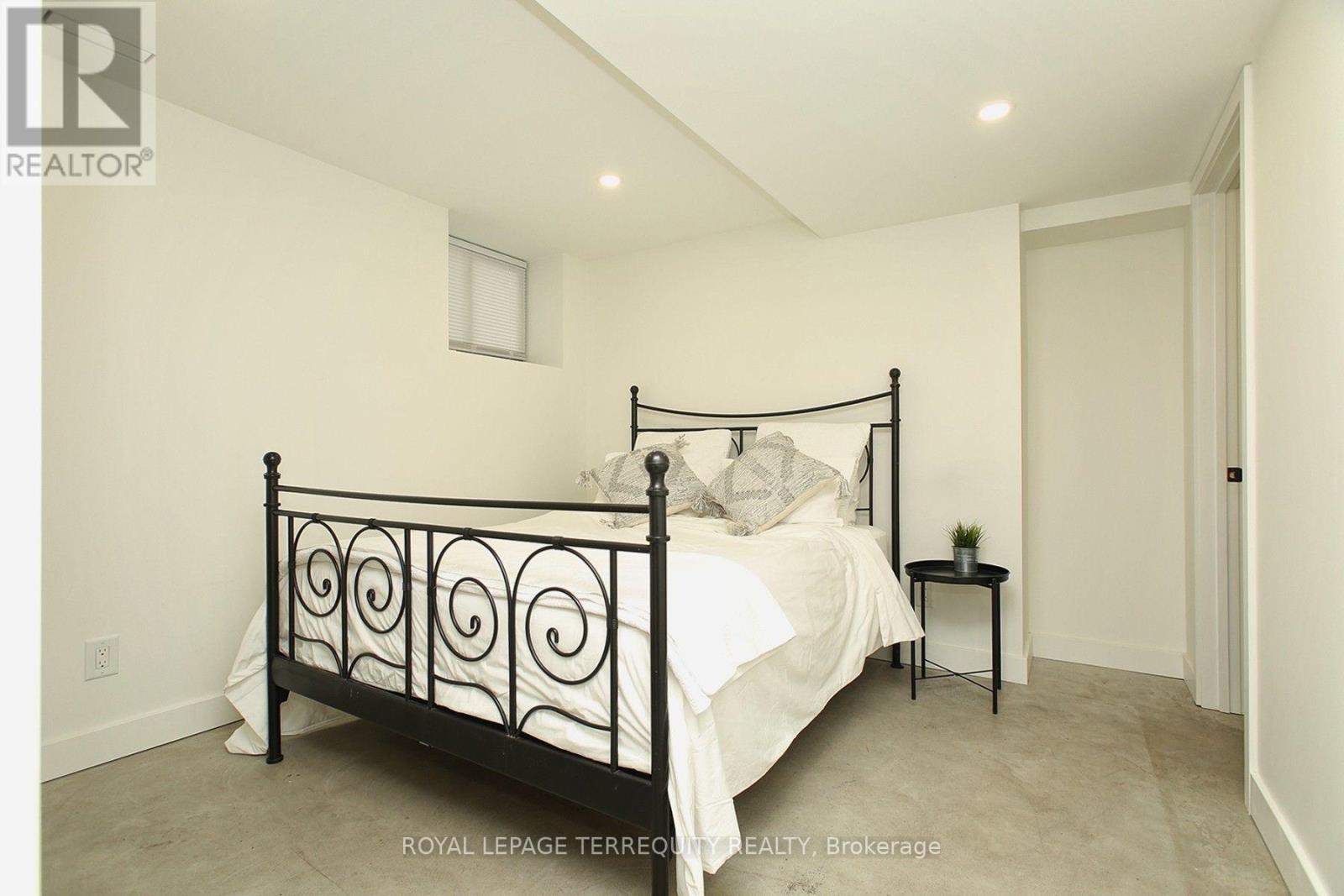 1775 Gerrard Street E, Toronto, Ontario  M4L 2B3 - Photo 42 - E13560310