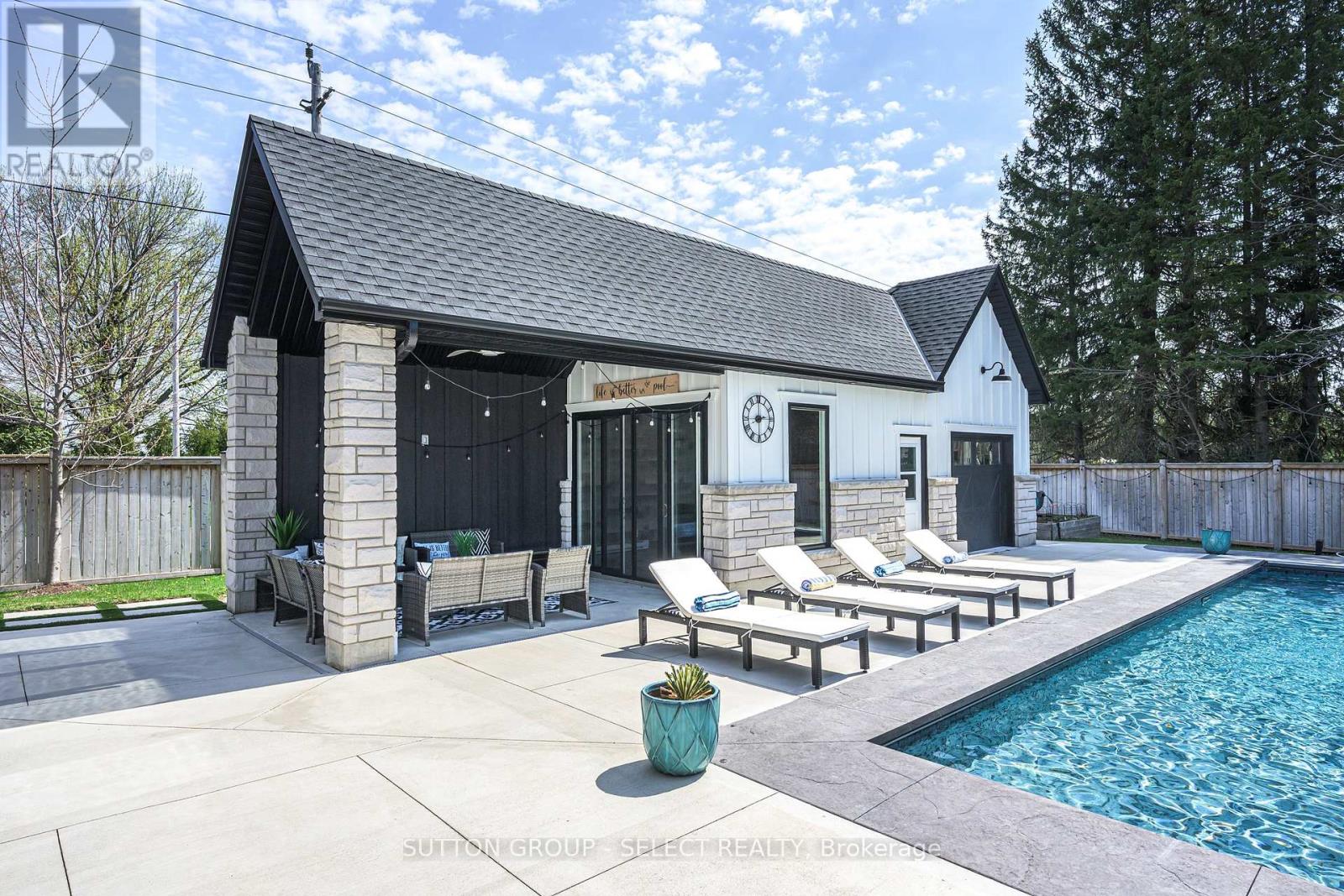 127 Optimist Drive, Southwold, Ontario  N5P 0G2 - Photo 46 - X13560260
