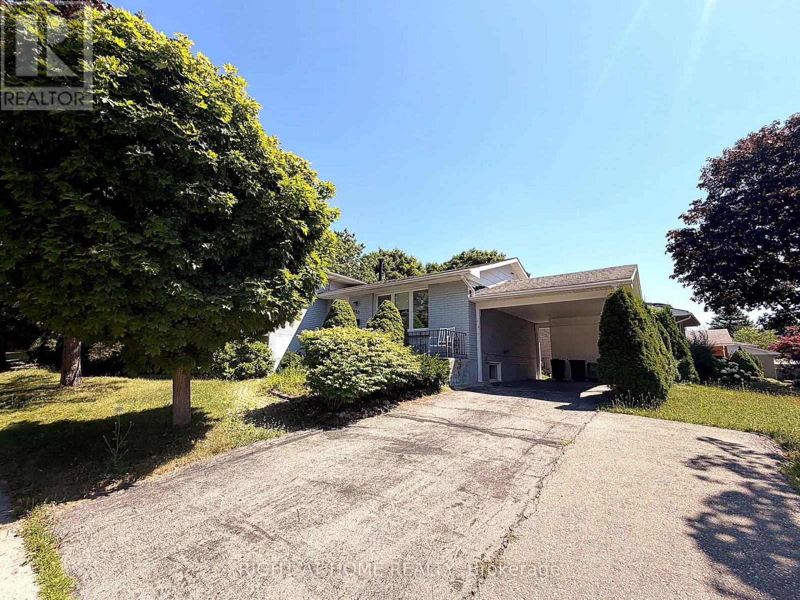 420 Citation Drive, London North, Ontario  N6G 1L5 - Photo 2 - X13560338