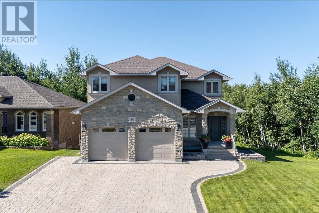 40 Oberon Street, Sudbury, Ontario  P3E 0A6 - Photo 2 - 2129202