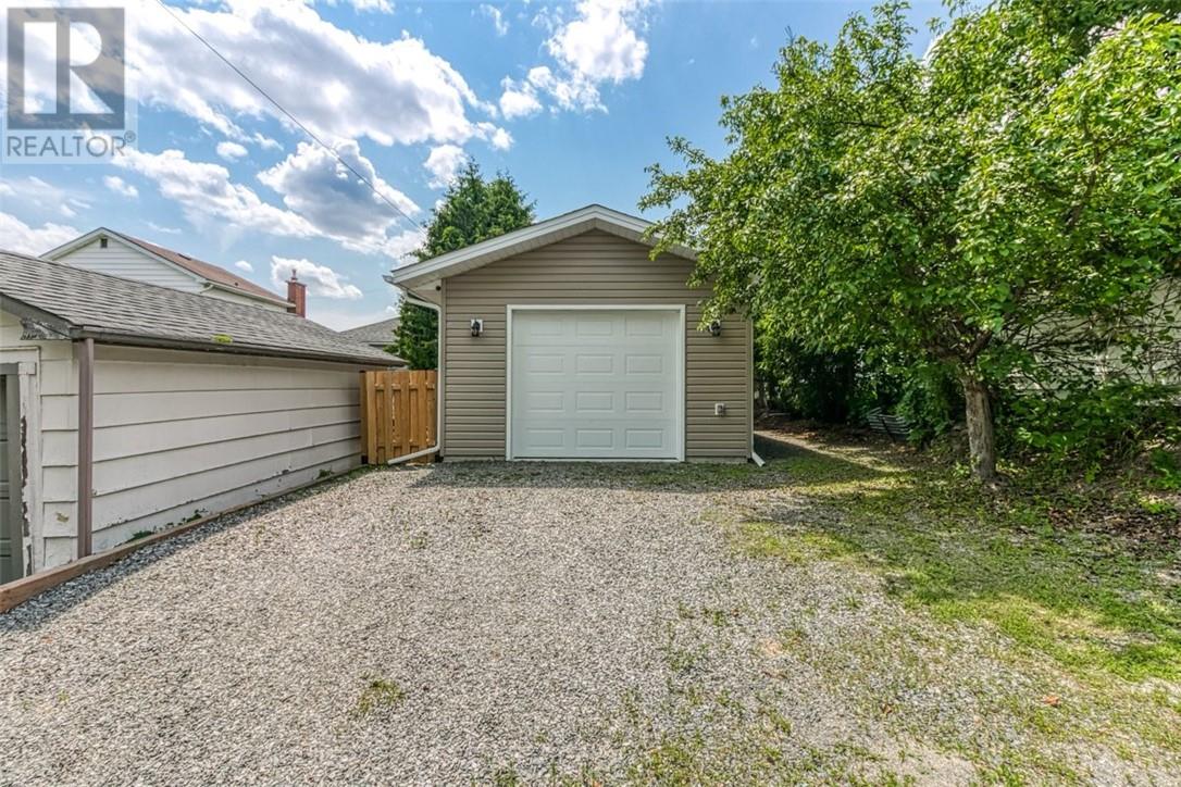 16 Gutcher Avenue, Sudbury, Ontario  P3C 3H6 - Photo 16 - 2129193
