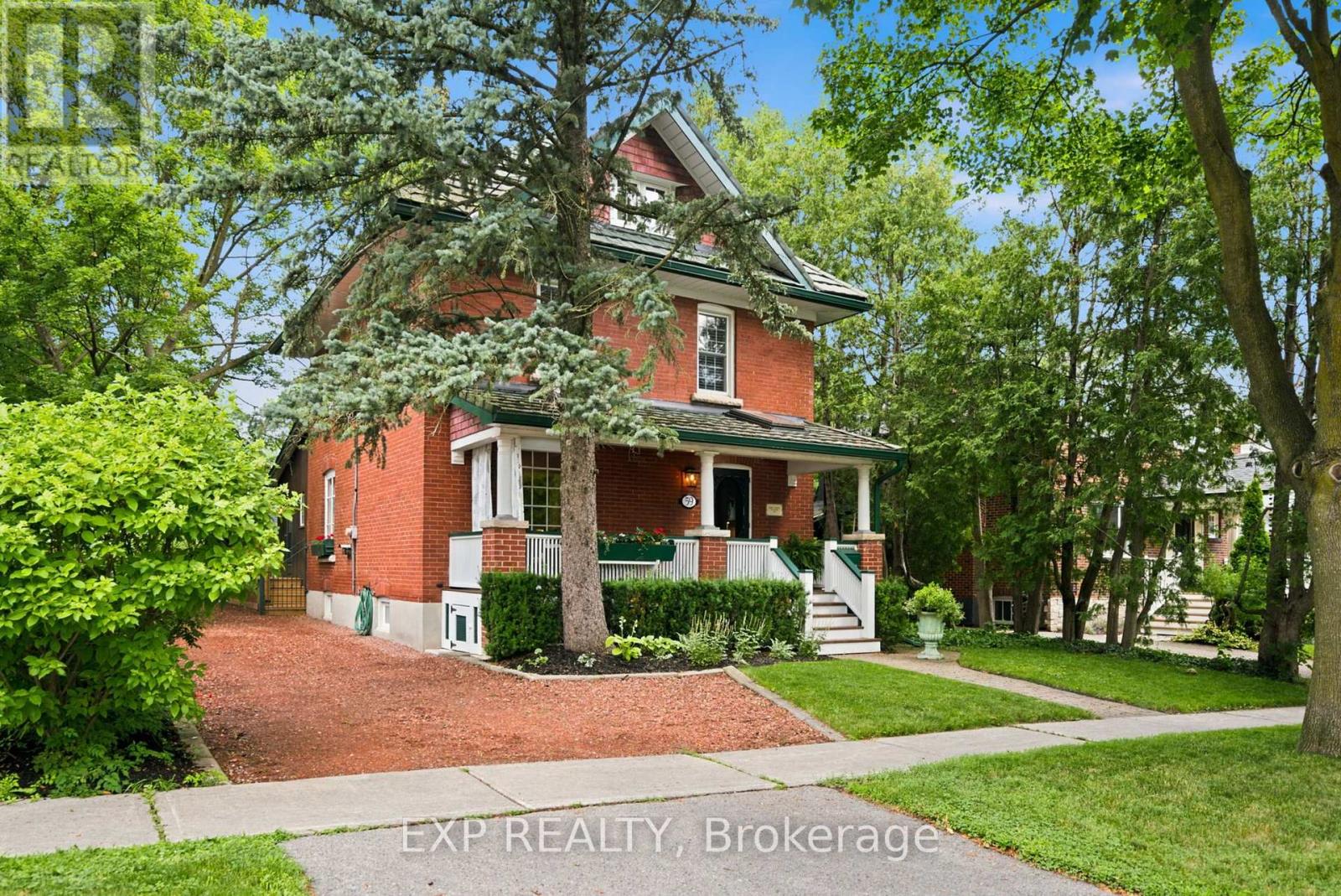 59 ROSEVIEW AVENUE, Richmond Hill (Crosby)