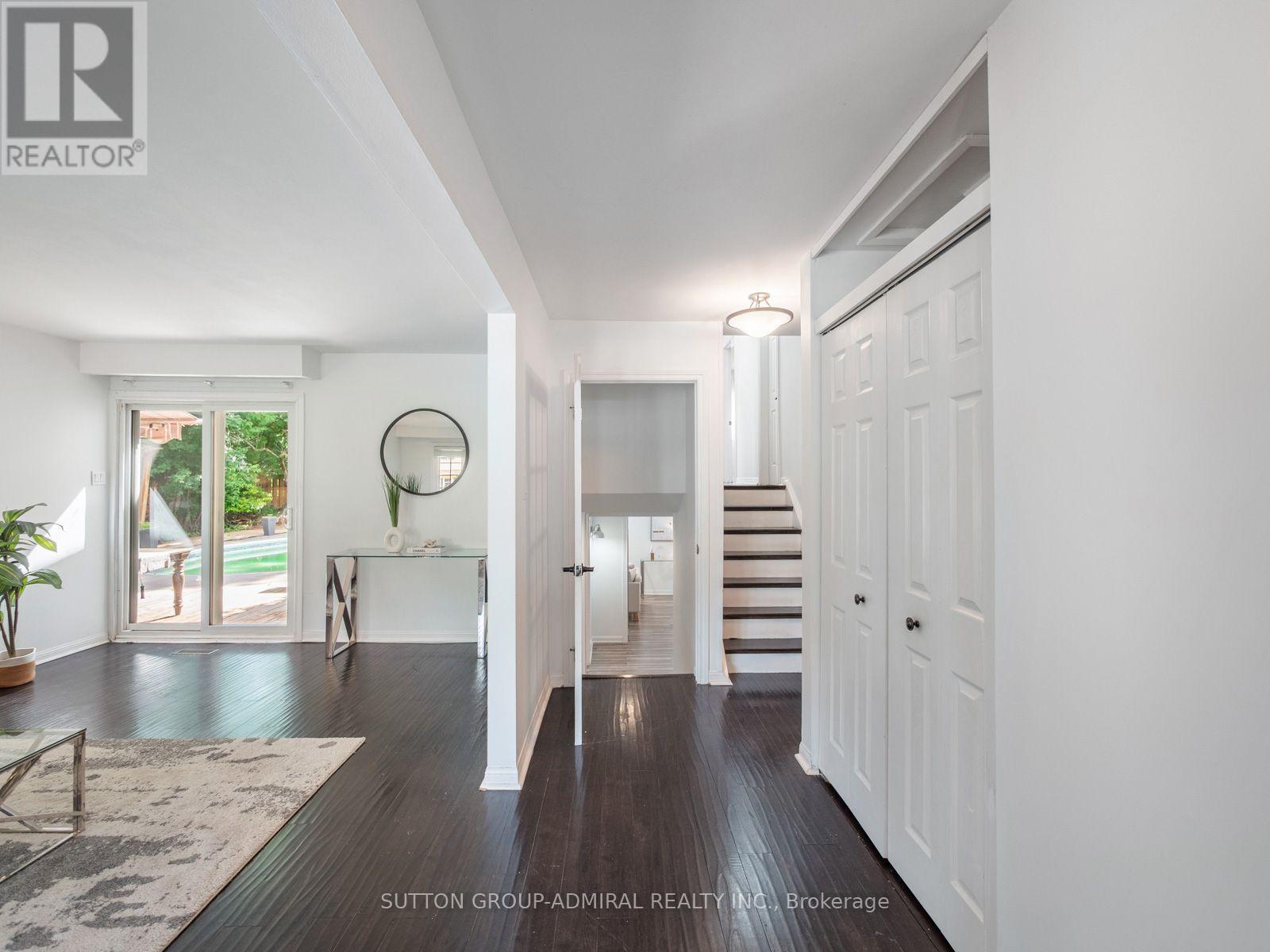 52 Sir Bedevere Place, Markham, Ontario  L3P 2W4 - Photo 8 - N13560184