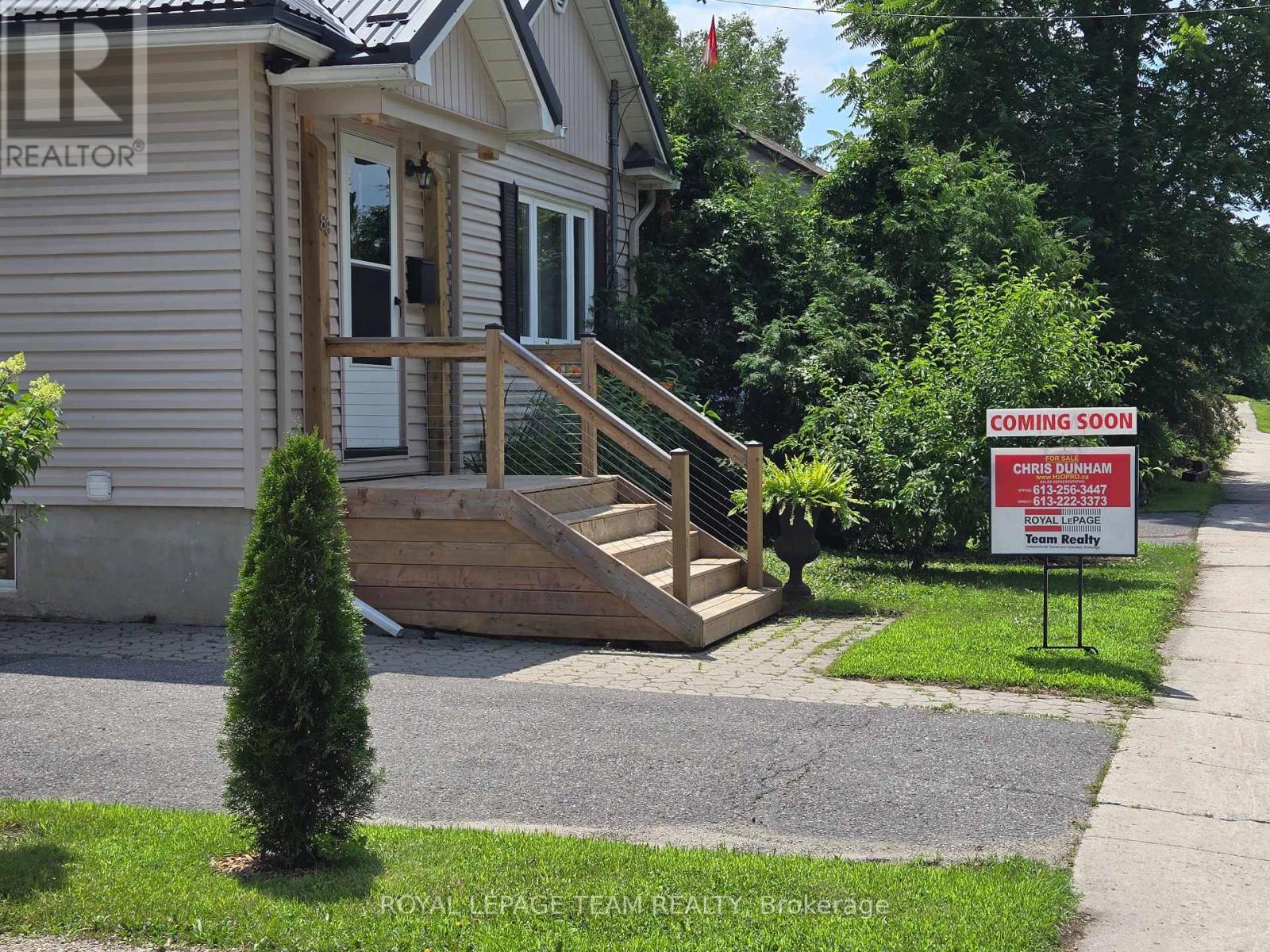 88 NORTH STREET N, Perth, Ontario