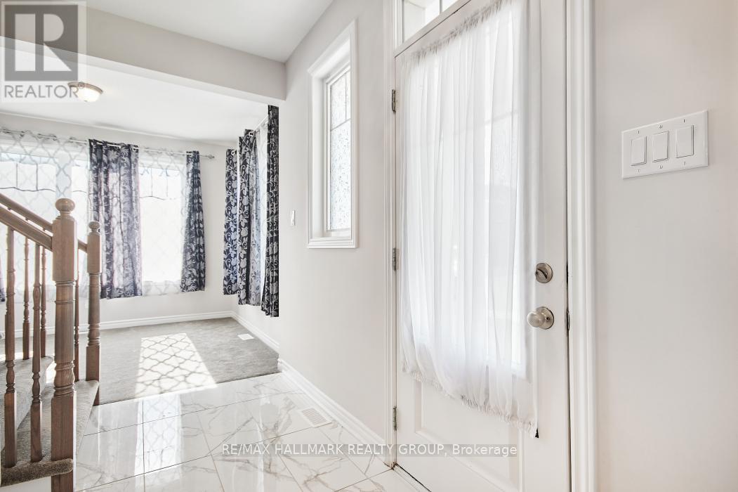 221 Merak Way, Ottawa, Ontario K2J 6N7 - Photo 3 - X13560348