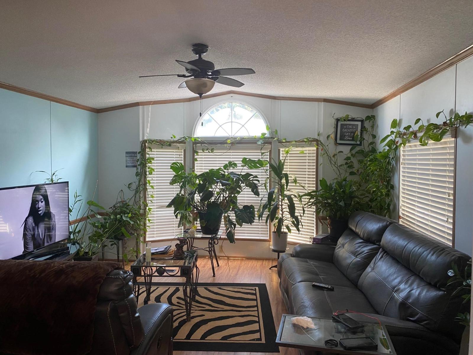 77 8254 154 Street, Surrey, British Columbia  V3W 6M2 - Photo 2 - R3145338
