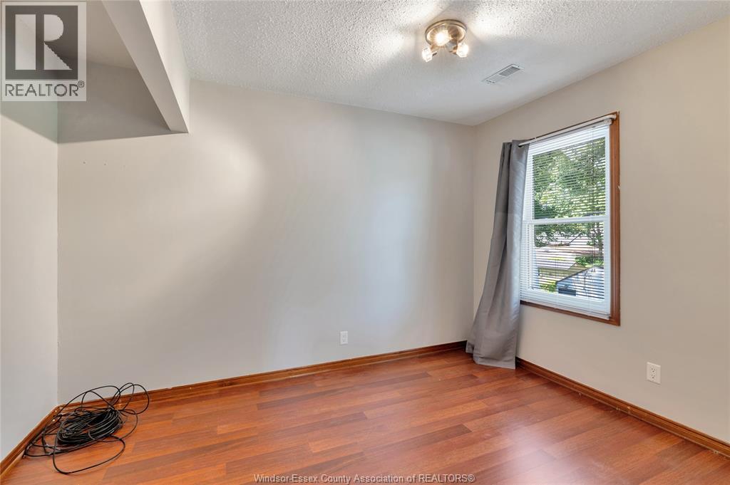 3612 Girardot, Windsor, Ontario  N9C 1W5 - Photo 23 - 26016776