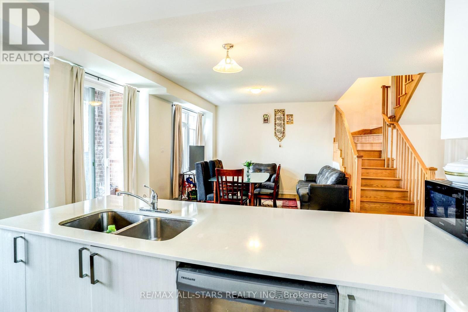 #904 - 1865 Pickering Parkway, Pickering, Ontario  L1V 0H2 - Photo 15 - E13534096