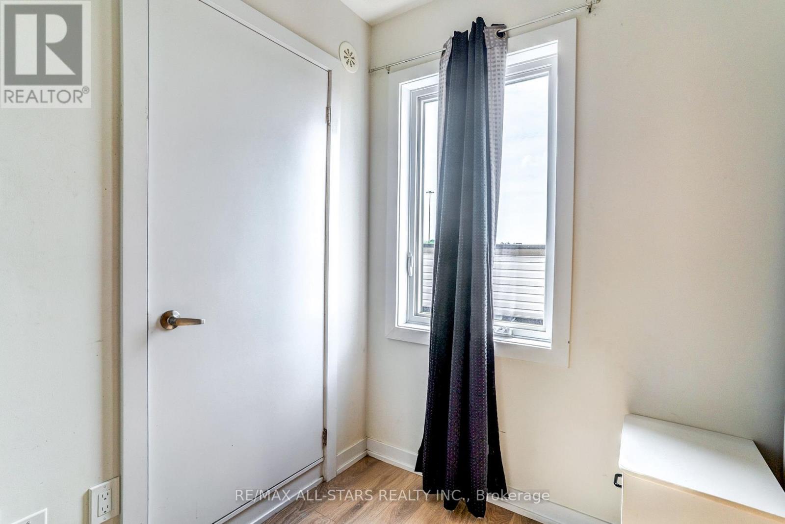#904 - 1865 Pickering Parkway, Pickering, Ontario  L1V 0H2 - Photo 28 - E13534096