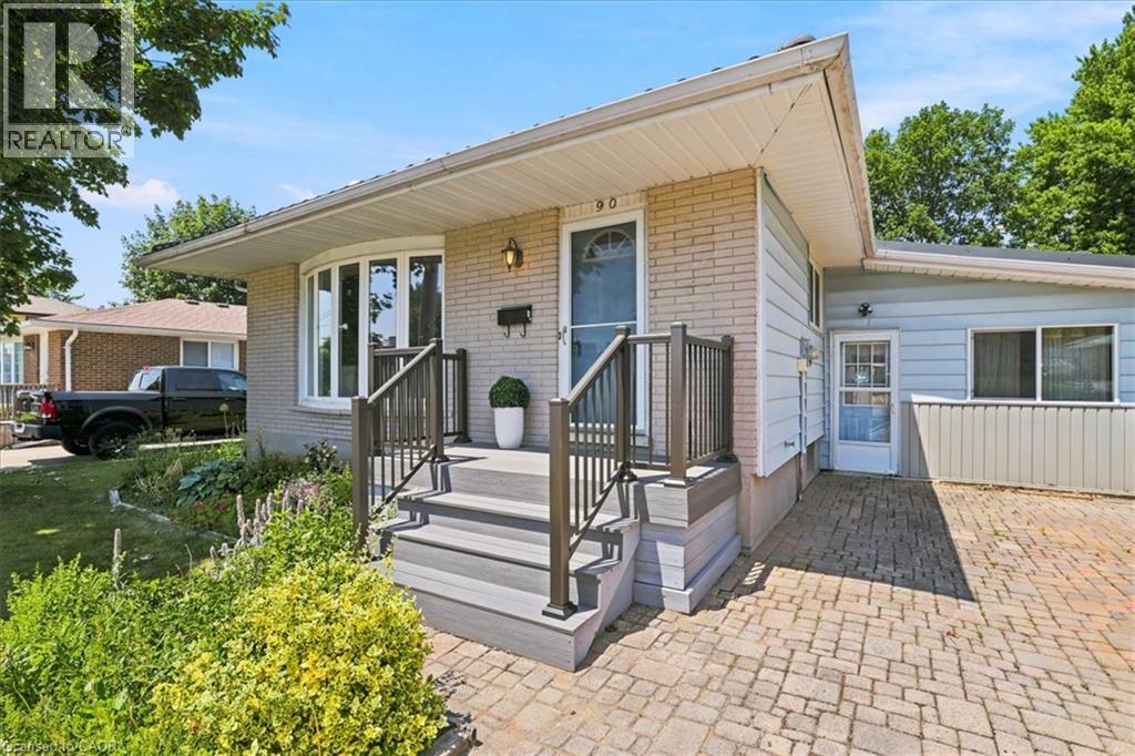90 James Street, New Hamburg, Ontario  N3A 2B3 - Photo 2 - 40847415