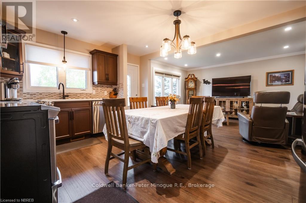 122 Milani Street, North Bay, Ontario P1B 7P3 - Photo 7 - X13560386
