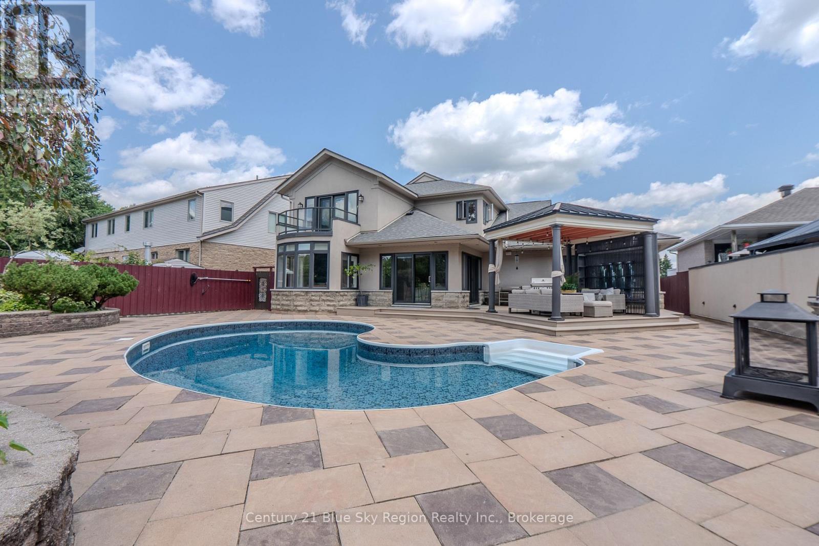 6 Melissa Crescent, North Bay, Ontario  P1C 1M7 - Photo 3 - X13560532