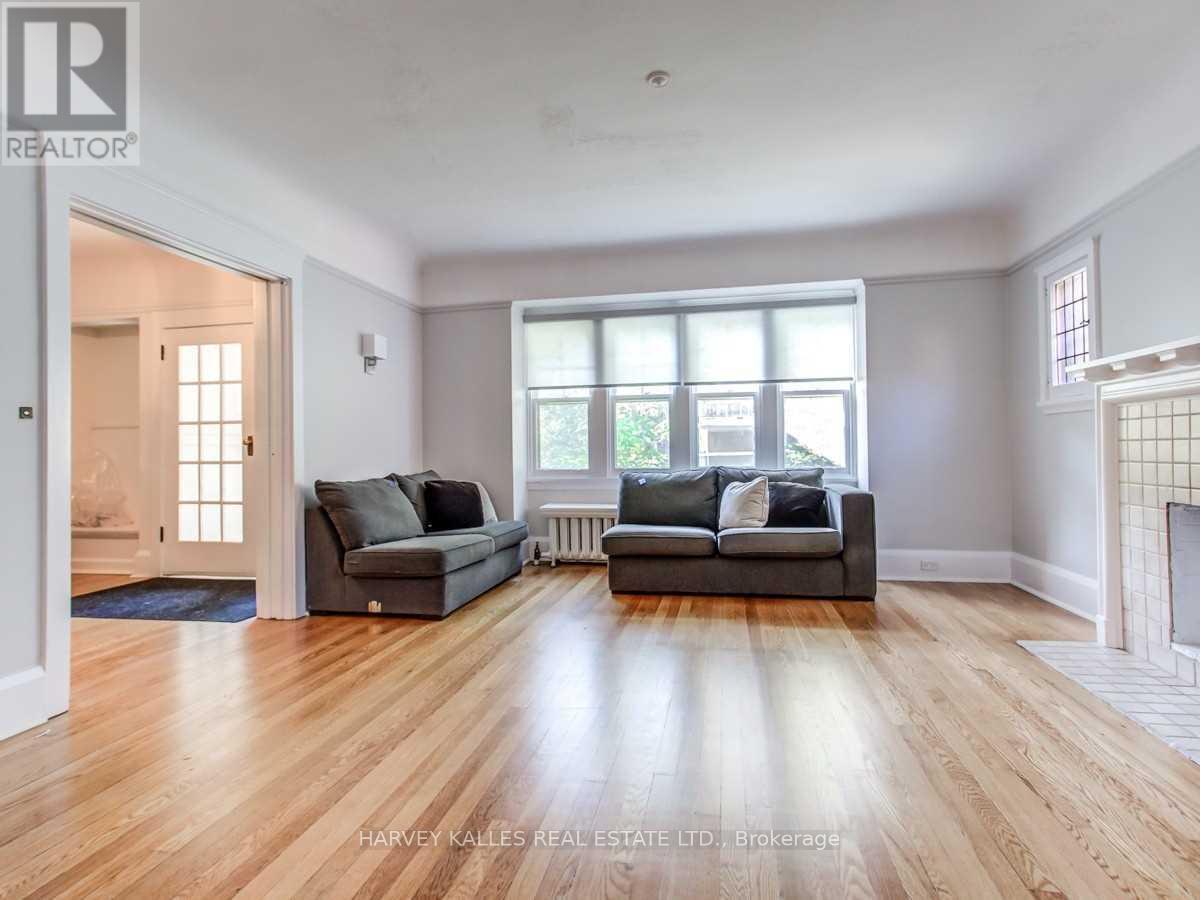 169 Balmoral Avenue, Toronto, Ontario M4V 1J8 - Photo 5 - C13560394