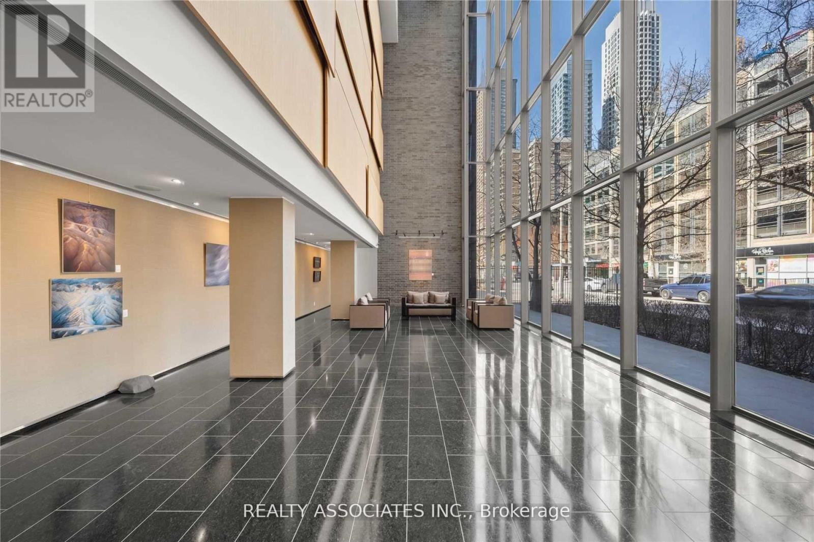 2210 - 33 Charles Street E, Toronto, Ontario  M4Y 0A2 - Photo 12 - C13560420