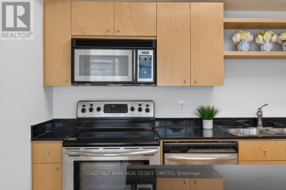 1105 - 361 Front Street W, Toronto, Ontario  M5V 3R5 - Photo 16 - C13560448