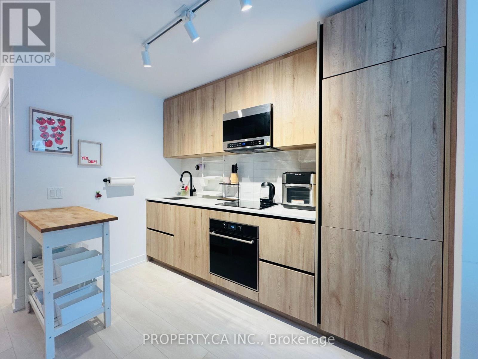 803 - 127 Broadway Avenue, Toronto, Ontario M4P 1V4 - Photo 2 - C13560488
