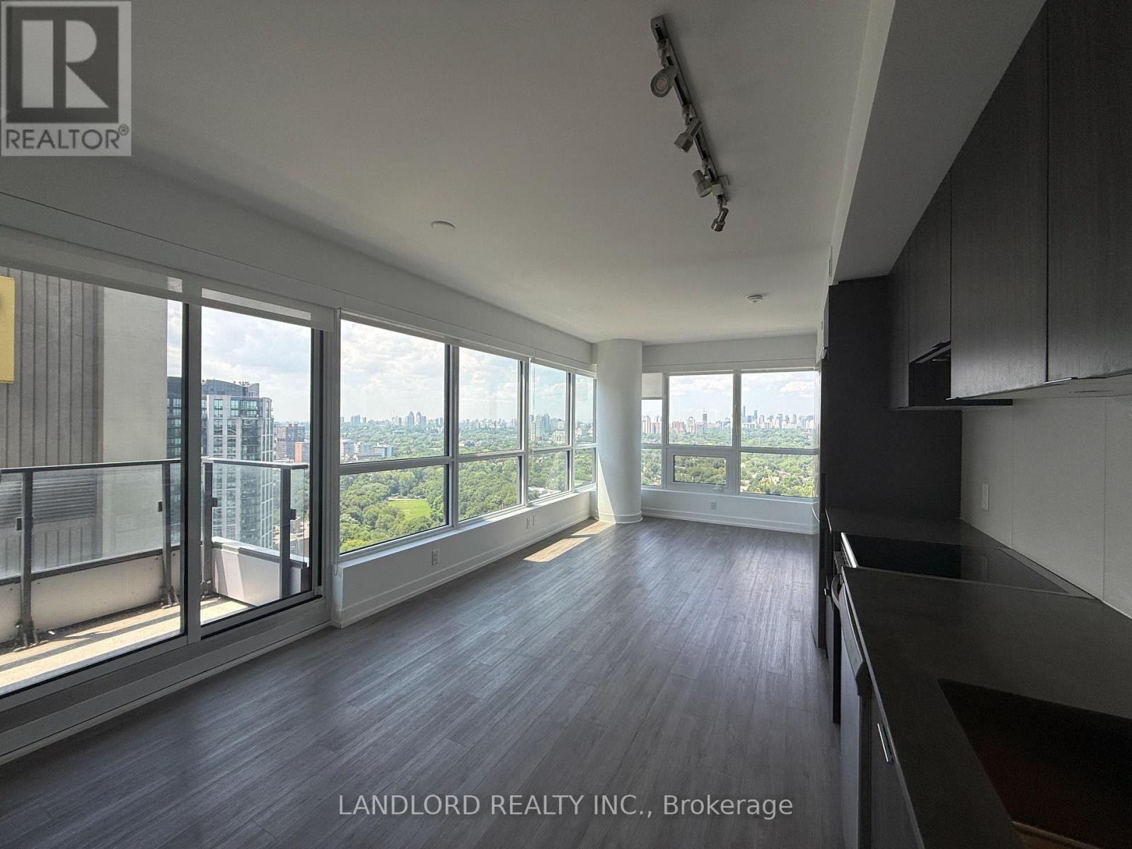 2305 - 395 Bloor Street E, Toronto, Ontario M4W 0B4 - Photo 5 - C13560724