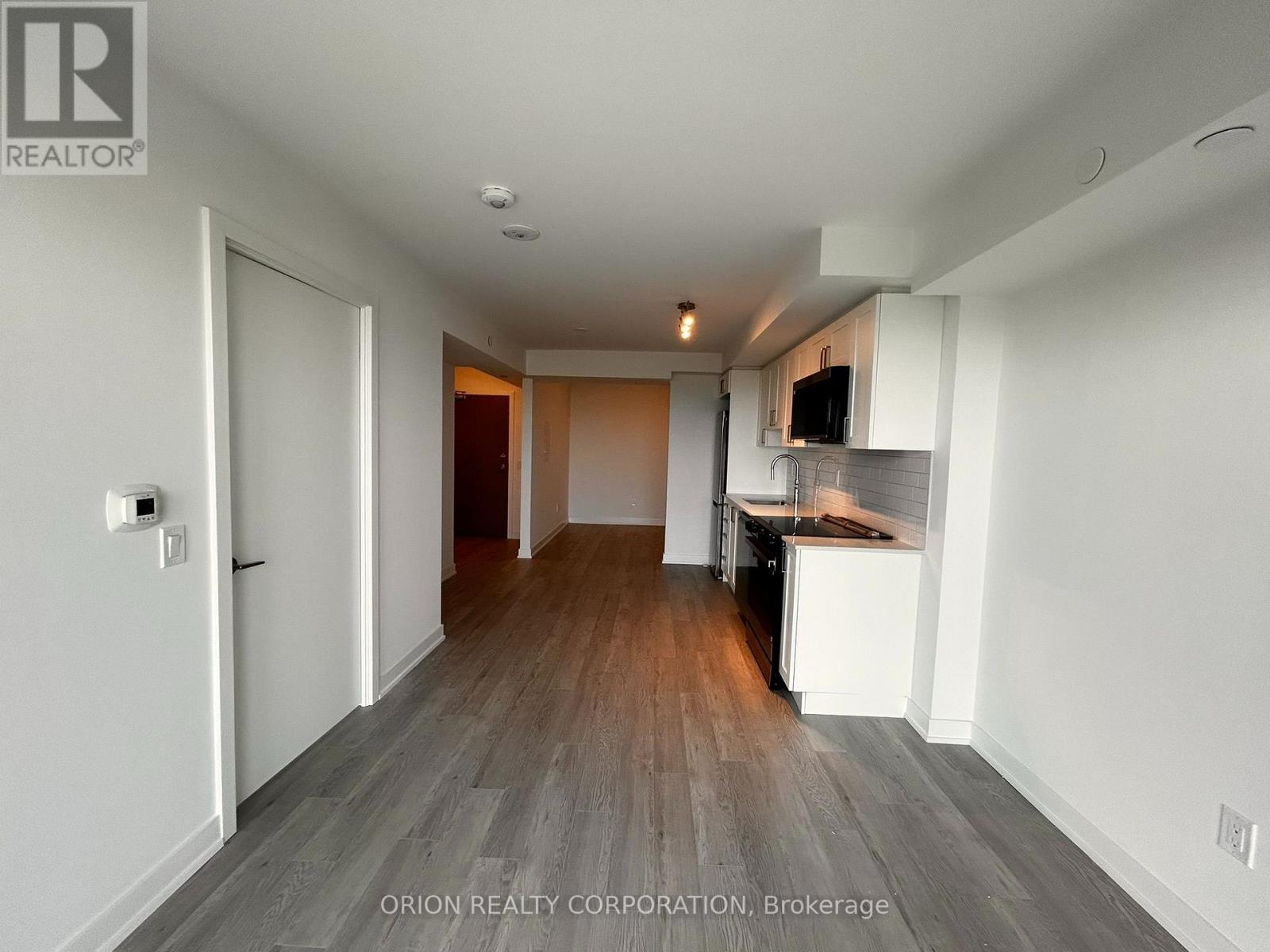 1307 - 1010 Sandy Beach Road, Pickering, Ontario  L1W 0C7 - Photo 6 - E13560426