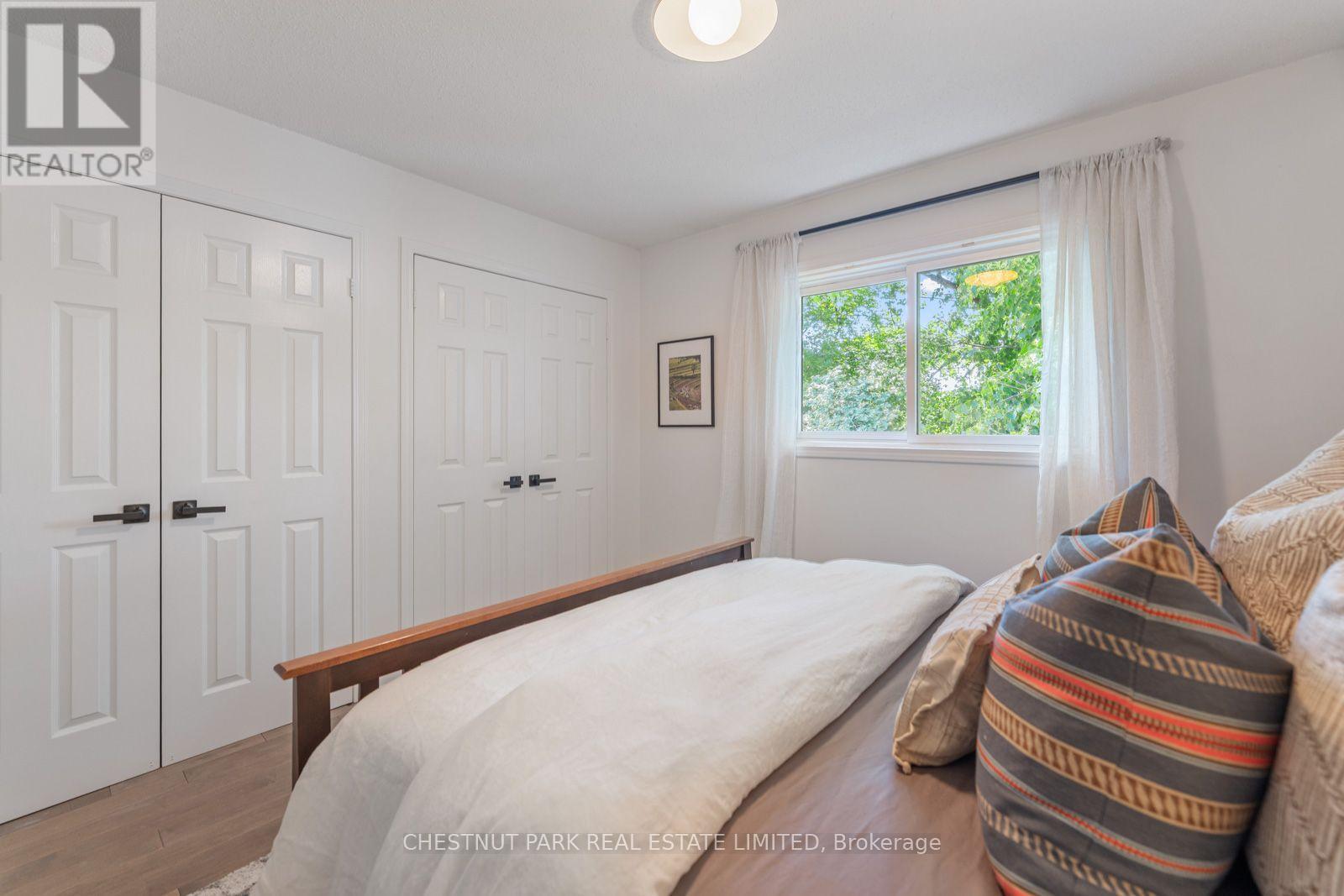 64 Curzon Street, Toronto, Ontario  M4M 3B4 - Photo 26 - E13560550