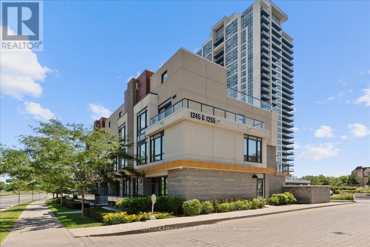 Th4 - 1245 Bayly Street, Pickering, Ontario  L1W 0B5 - Photo 2 - E13560582