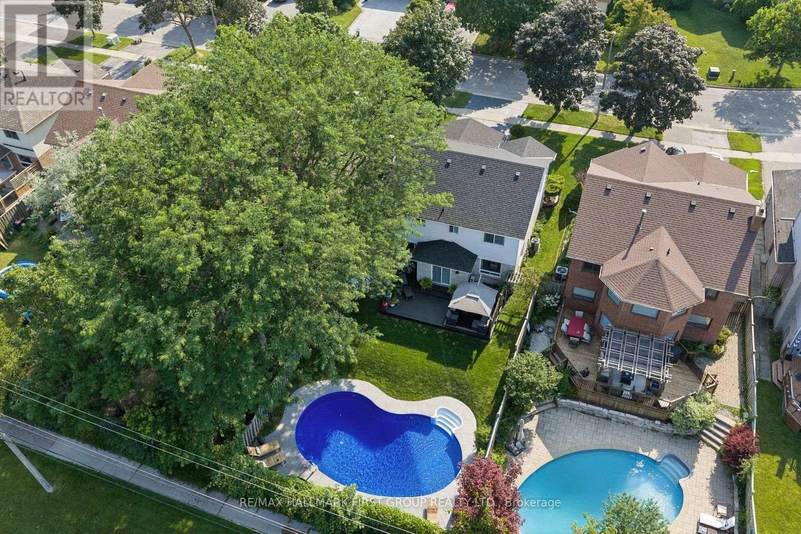 662 Cognac Crescent, Pickering, Ontario  L1X 1L7 - Photo 50 - E13560682