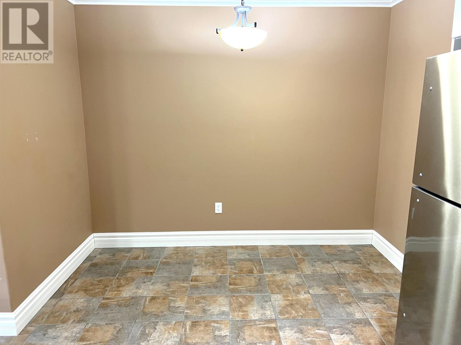 207 55 Glen Stewart Drive, Stratford, Prince Edward Island  C1B 2A8 - Photo 3 - 202521658