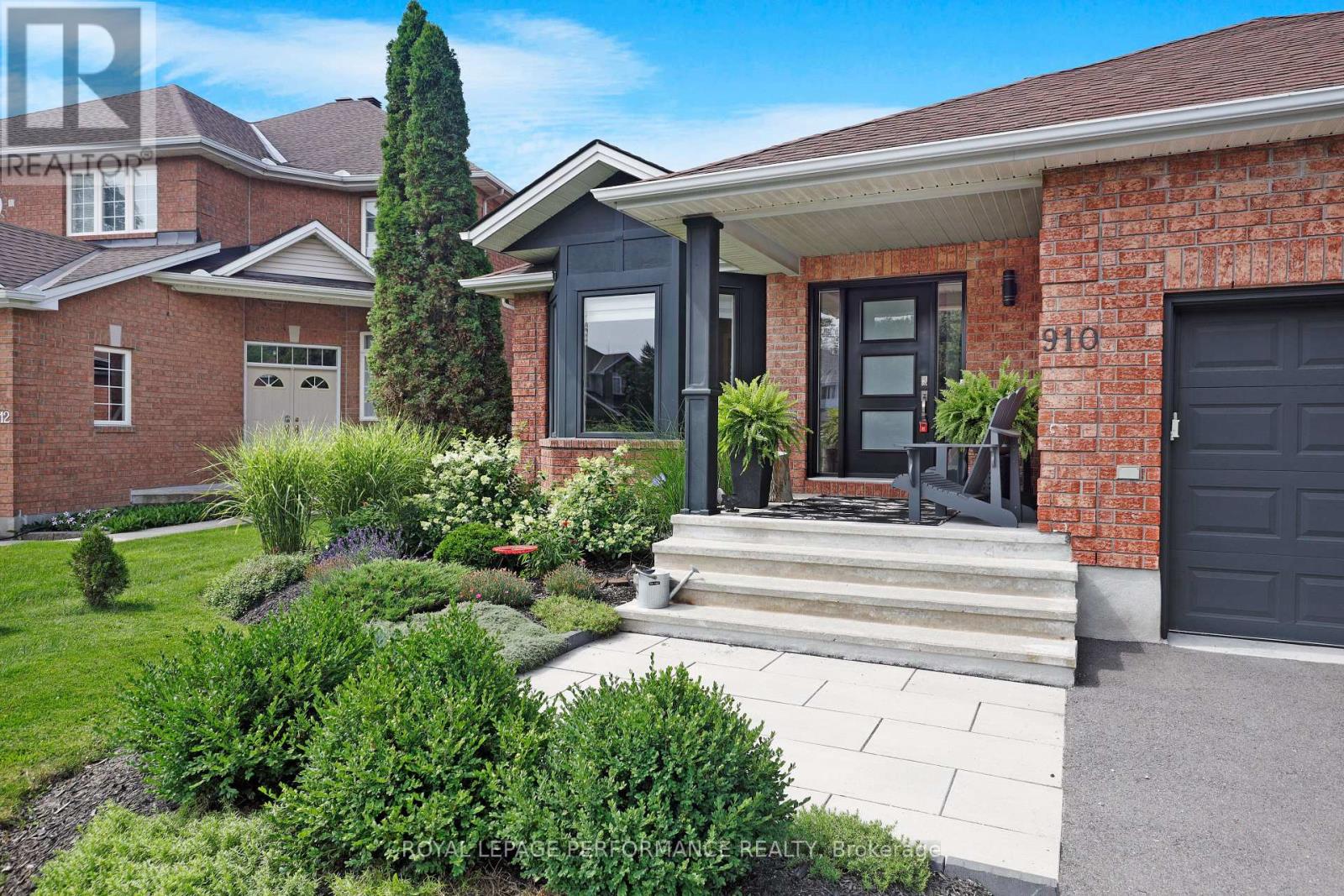 910 Sandy Forest Place, Ottawa, Ontario  K1V 1R5 - Photo 2 - X13560538