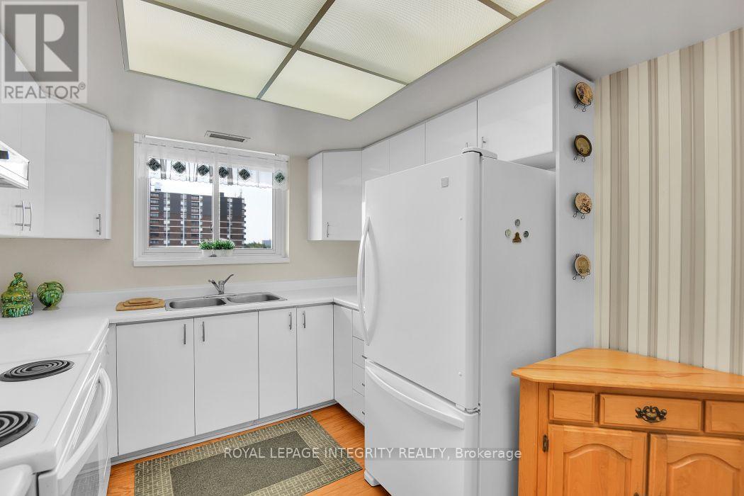 810 - 1705 Playfair Drive, Ottawa, Ontario  K1H 8P6 - Photo 19 - X13560622