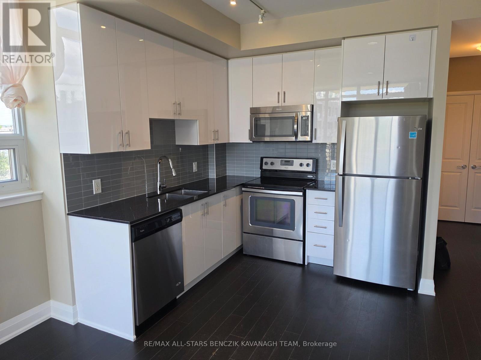 202 - 9582 Markham Road, Markham, Ontario  L6E 0T4 - Photo 3 - N13560494