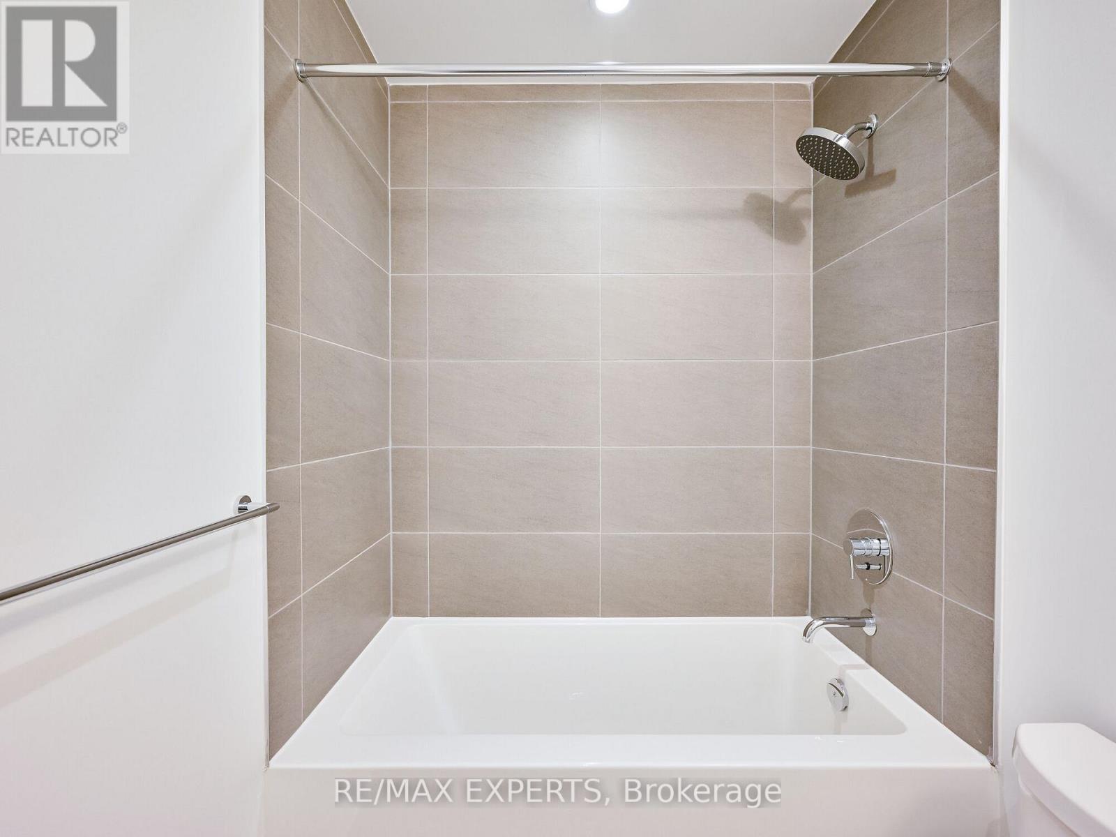5910 - 950 Portage Parkway, Vaughan, Ontario L4K 0J7 - Photo 13 - N13560508
