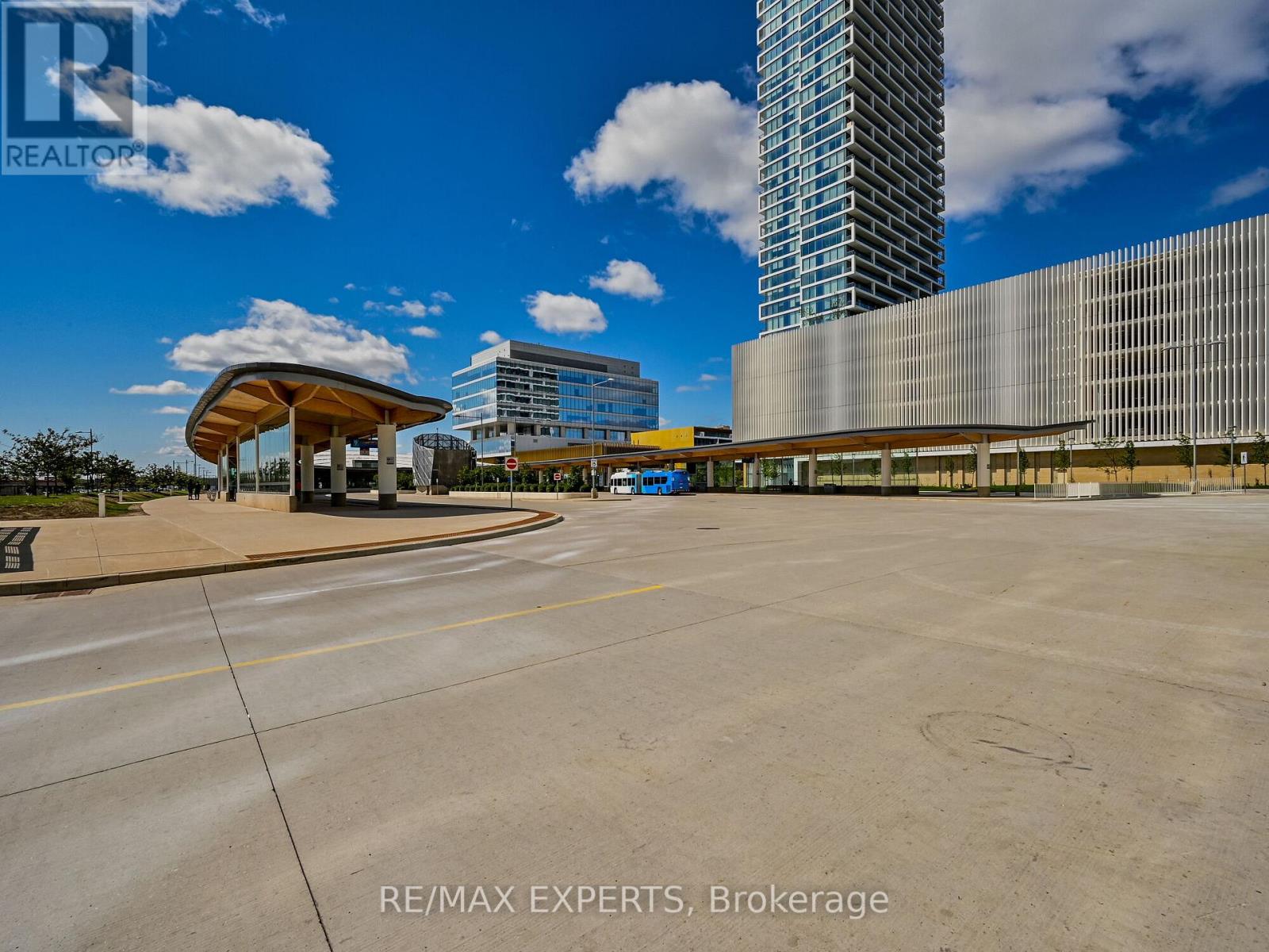 5910 - 950 Portage Parkway, Vaughan, Ontario L4K 0J7 - Photo 18 - N13560508