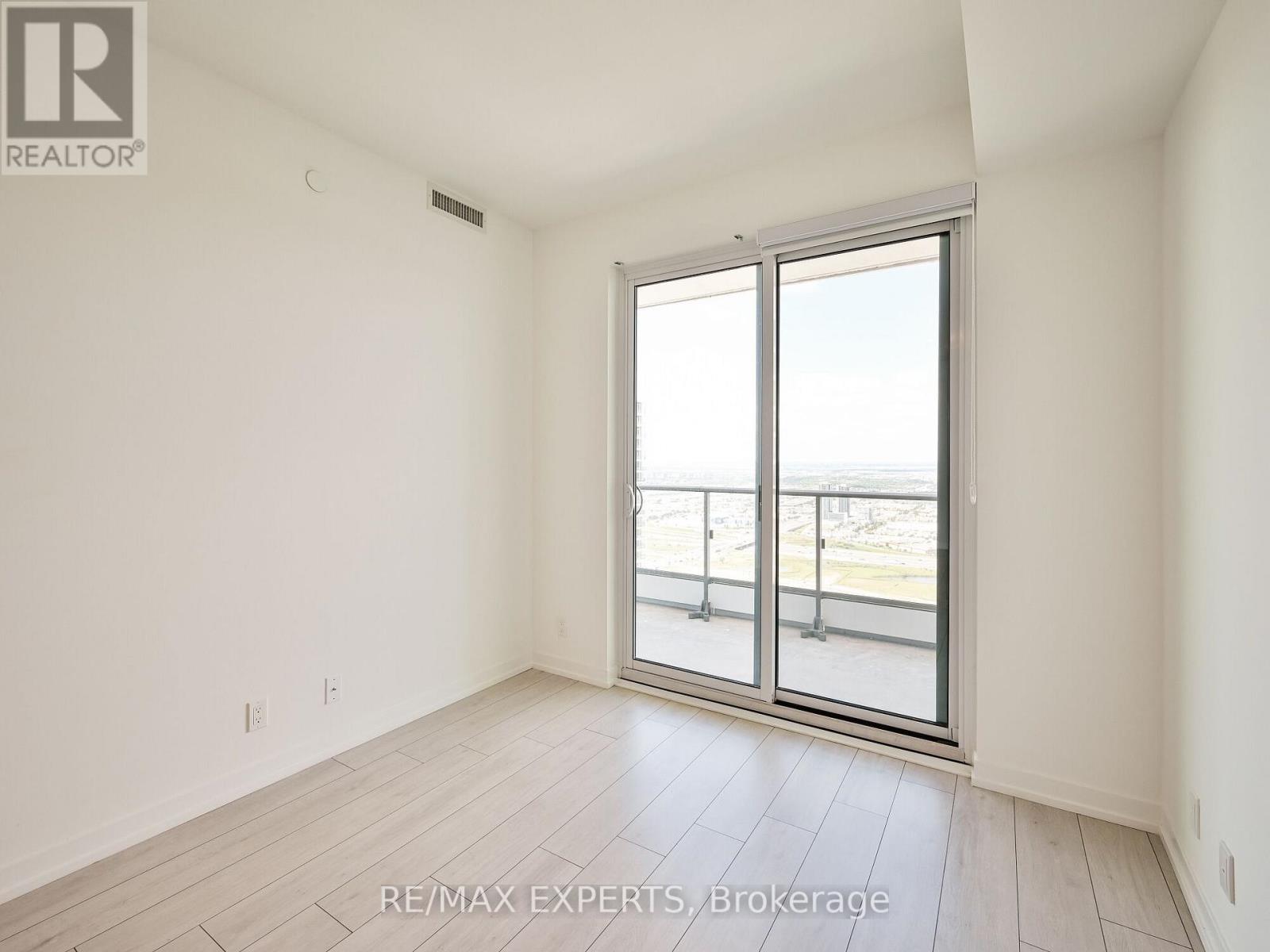5910 - 950 Portage Parkway, Vaughan, Ontario L4K 0J7 - Photo 6 - N13560508