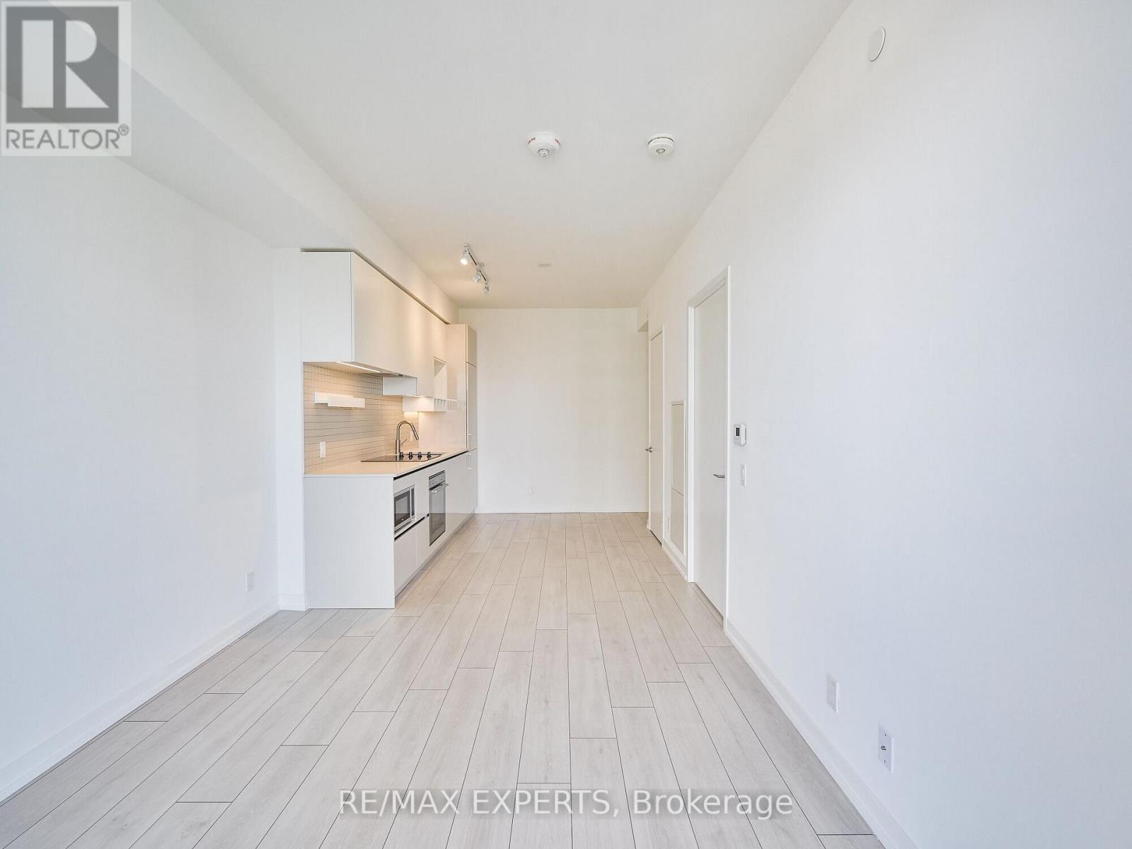 5910 - 950 Portage Parkway, Vaughan, Ontario L4K 0J7 - Photo 9 - N13560508