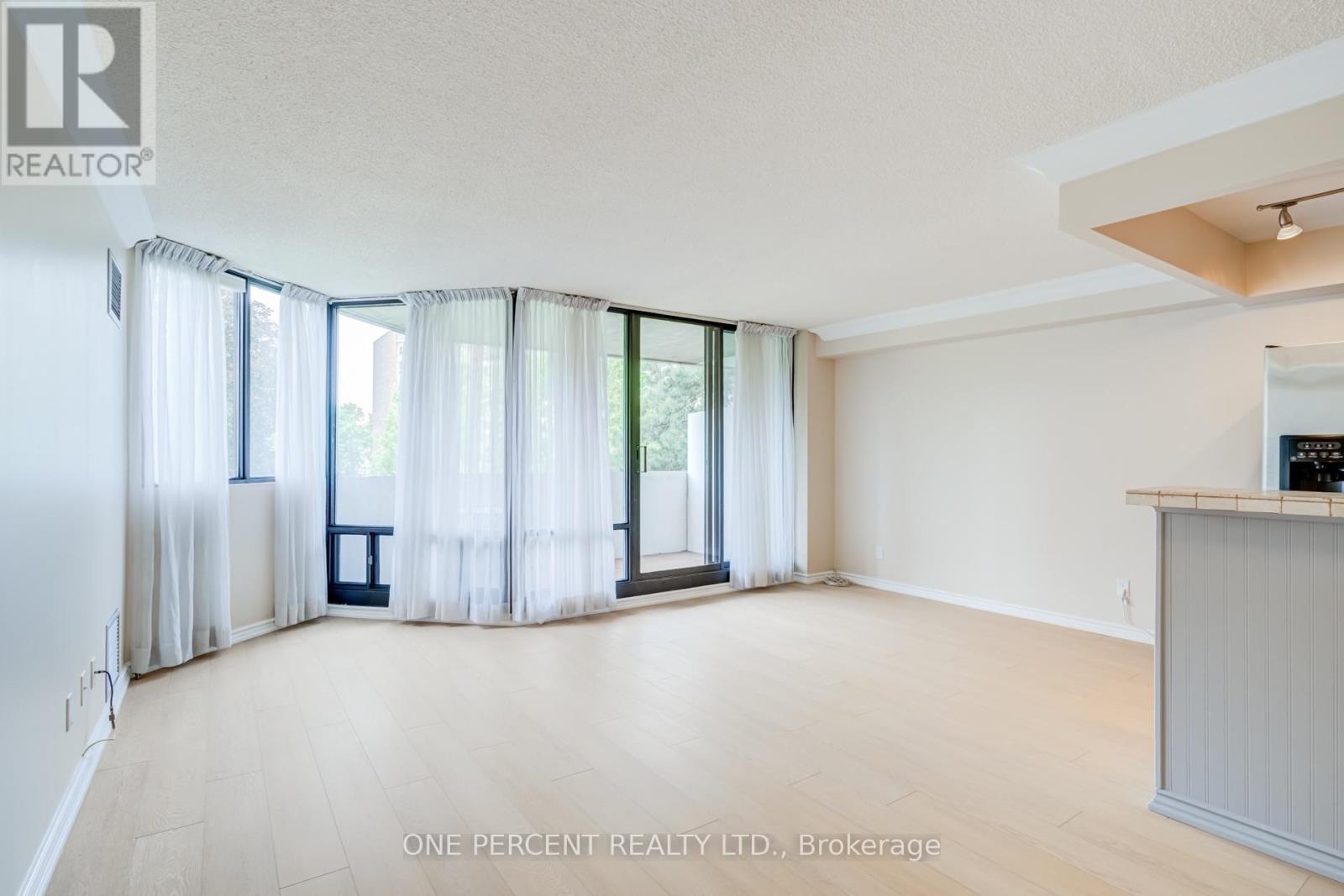 302 - 40 Baif Boulevard, Richmond Hill (North Richvale), Ontario  L4C 5M9 - Photo 18 - N13560558