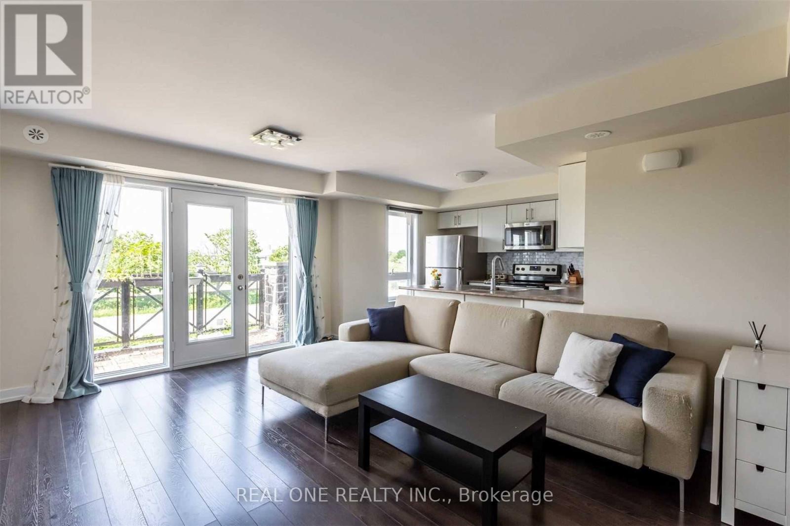 603 - 50 Dunsheath Way, Markham, Ontario L6B 1N3 - Photo 3 - N13560562