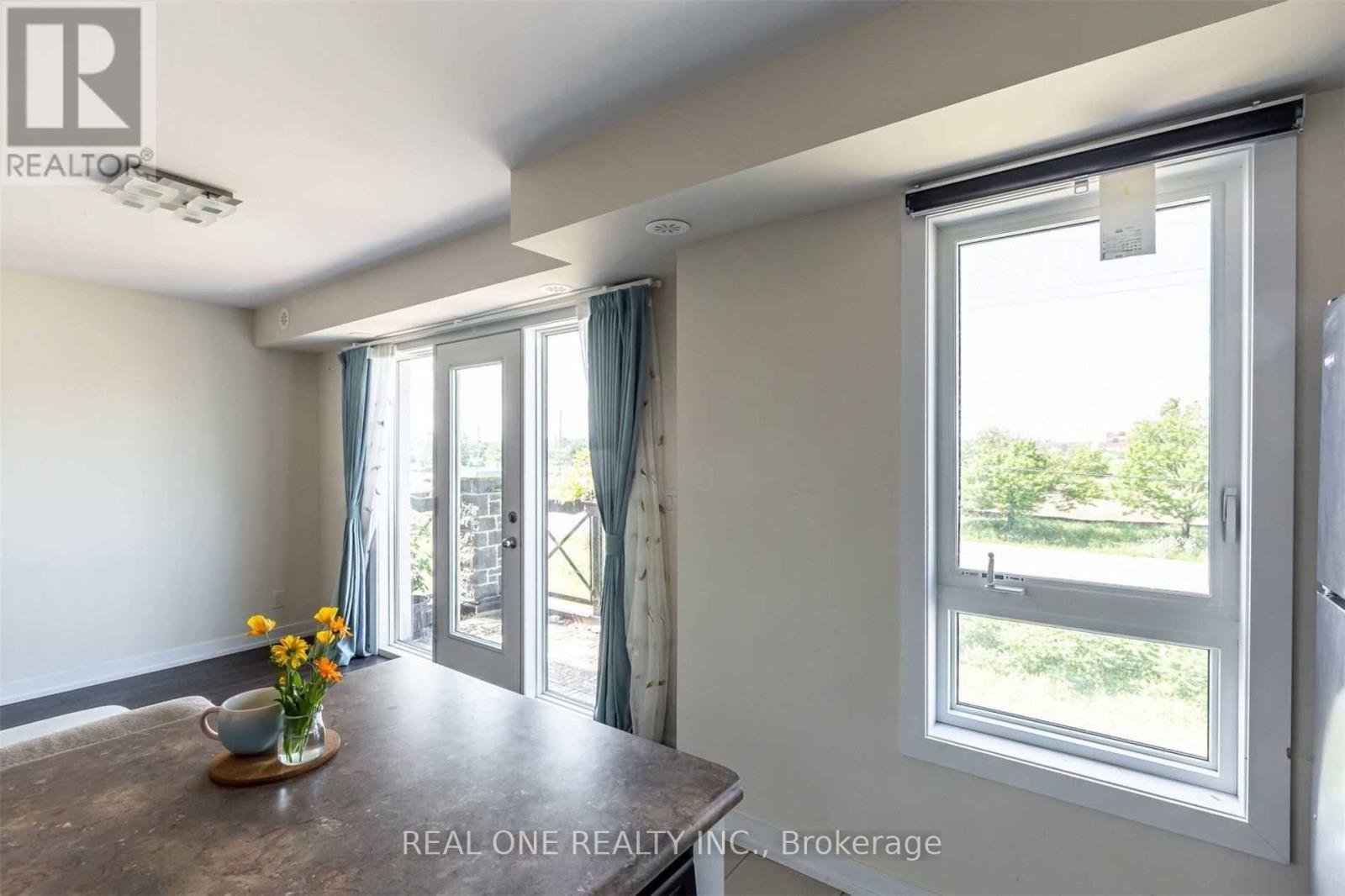 603 - 50 Dunsheath Way, Markham, Ontario L6B 1N3 - Photo 5 - N13560562