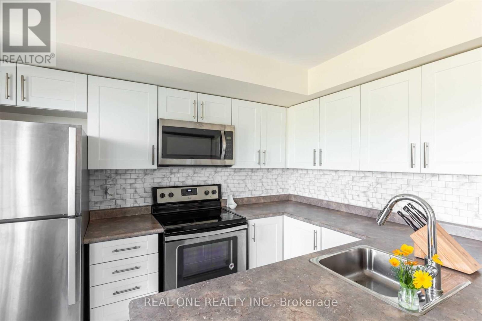 603 - 50 Dunsheath Way, Markham, Ontario L6B 1N3 - Photo 8 - N13560562