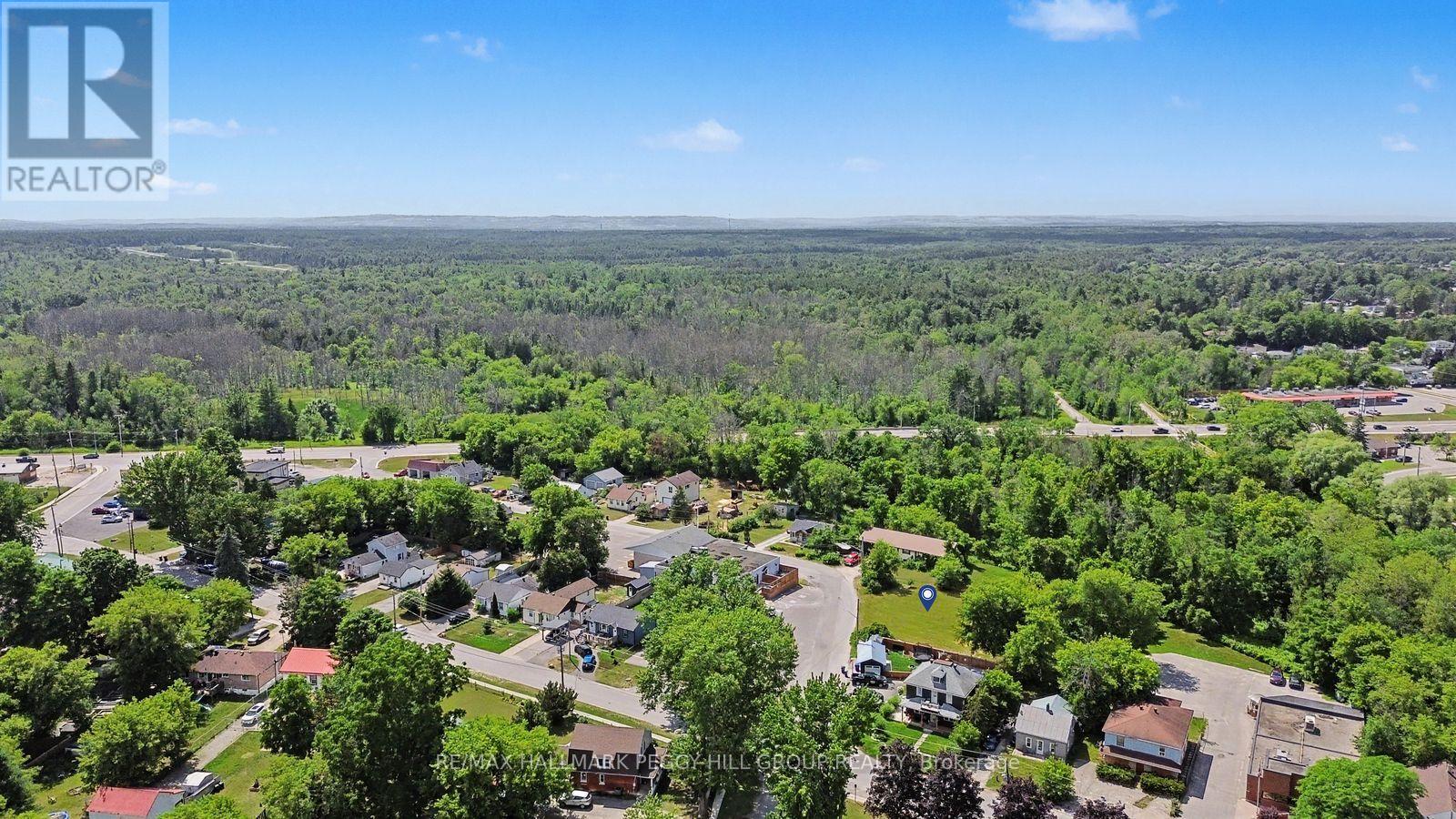 18 Fraser Street, Essa, Ontario L0M 1B0 - Photo 2 - N13560576