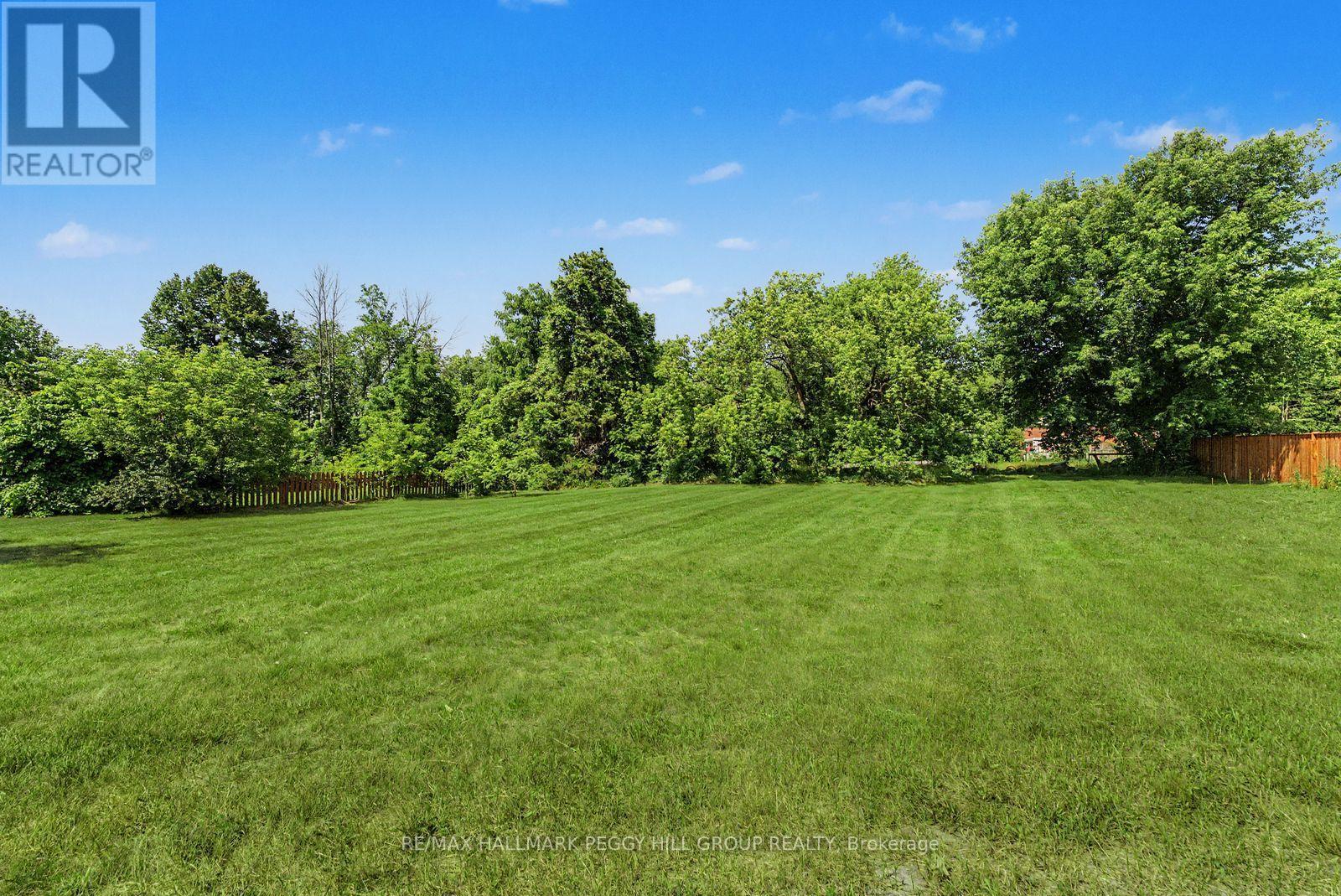 18 Fraser Street, Essa, Ontario L0M 1B0 - Photo 4 - N13560576