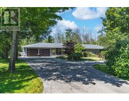 2582 LEONARD STREET, Innisfil, Ontario
