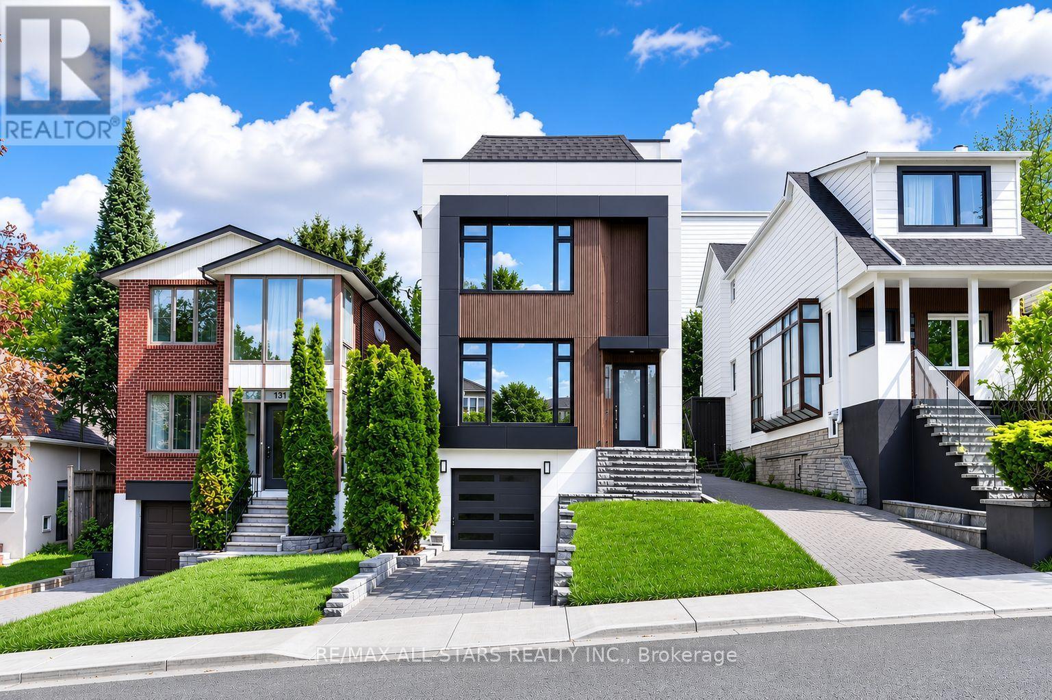 127 BANFF ROAD, Toronto (Mount Pleasant East)